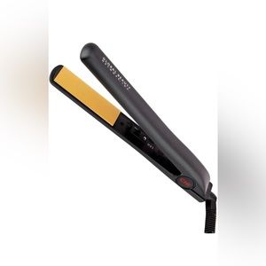 brand new CHI hair straightener